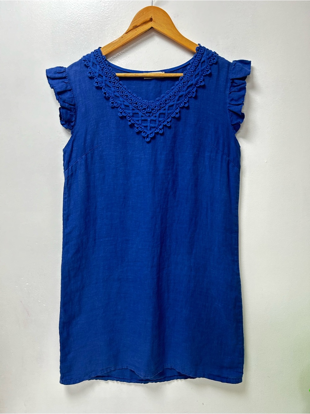 Via Signoria Blue 100% Linen Dress Size S V-Neck Crochet Lace Trim Made in Italy